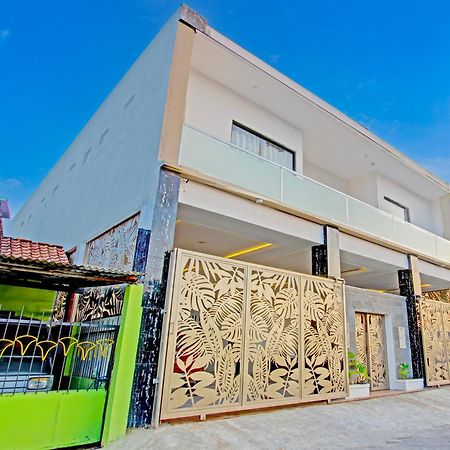 Hotel O Purwokerto Near Taman Andhang Pangrenan Formerly Harvest Inn מראה חיצוני תמונה