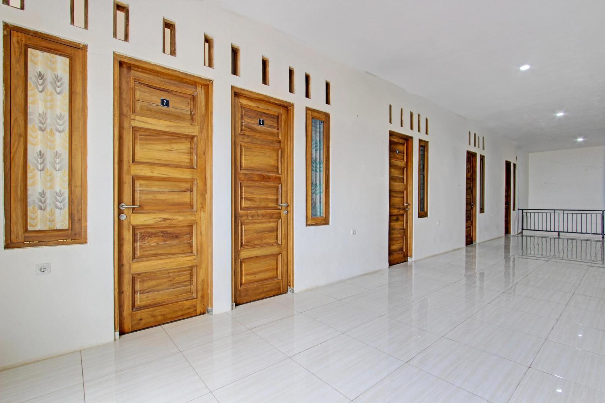 Hotel O Purwokerto Near Taman Andhang Pangrenan Formerly Harvest Inn מראה חיצוני תמונה