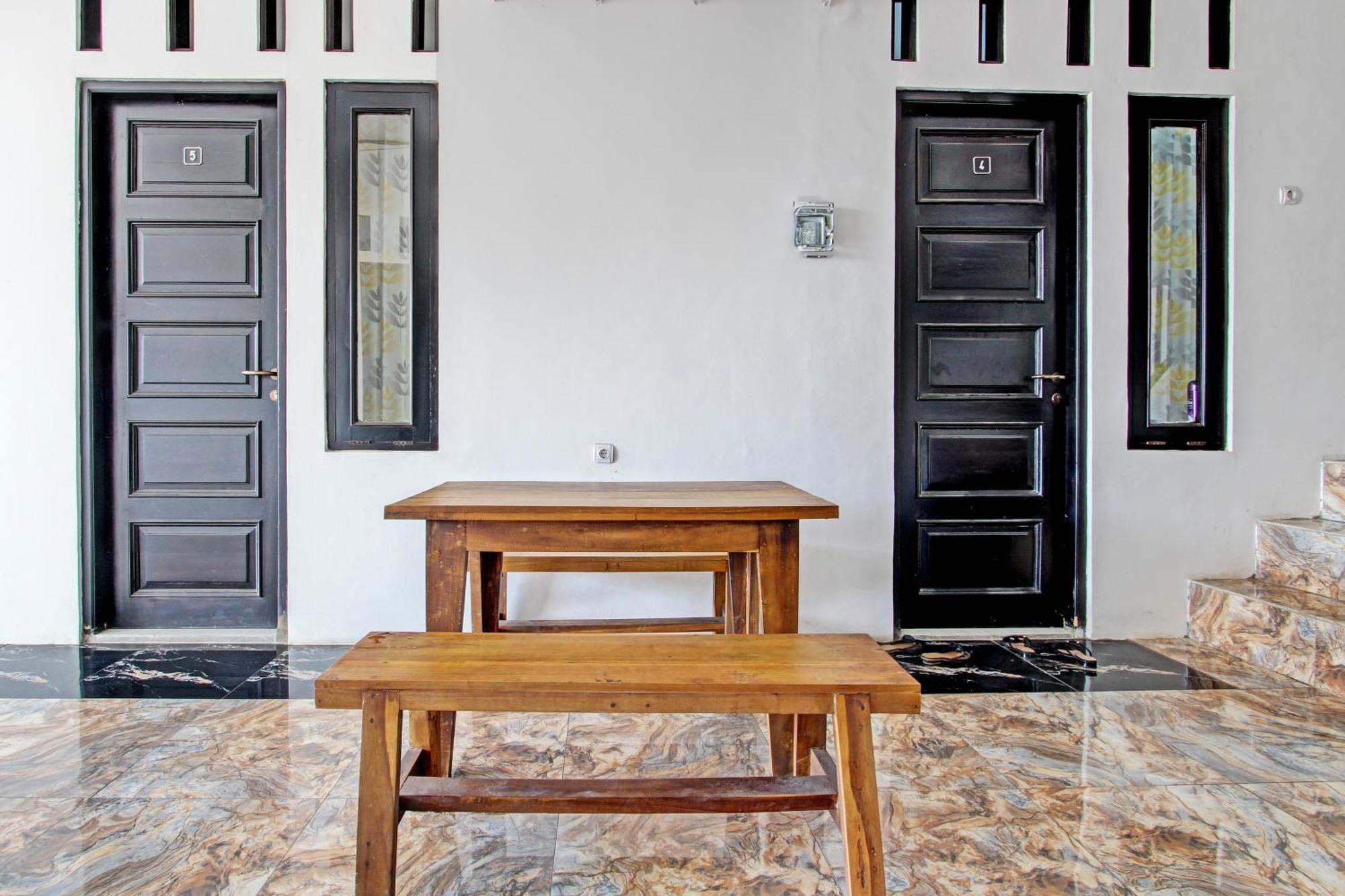 Hotel O Purwokerto Near Taman Andhang Pangrenan Formerly Harvest Inn מראה חיצוני תמונה